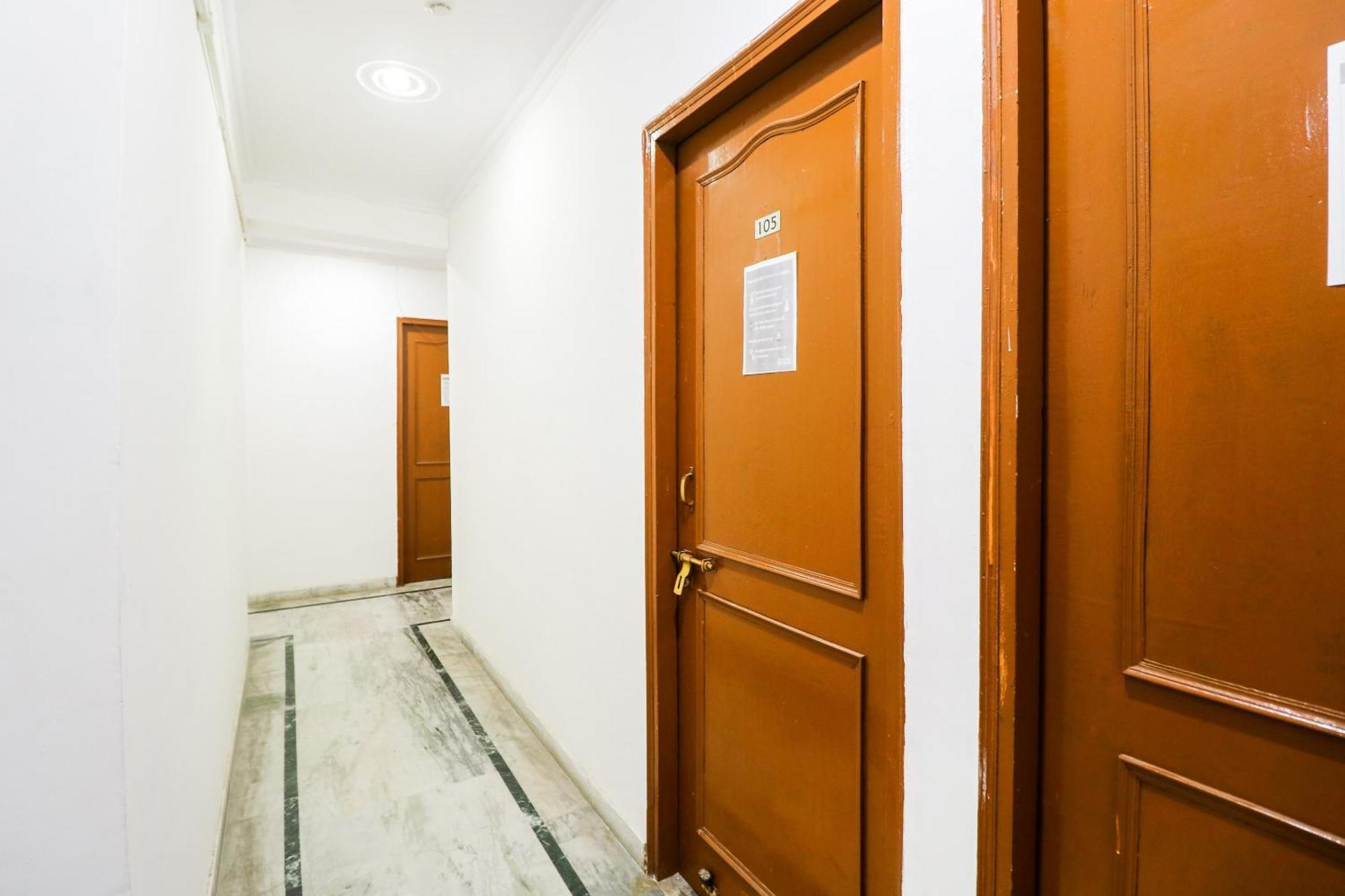 גורגאון Hotel O Maurya Residency מראה חיצוני תמונה