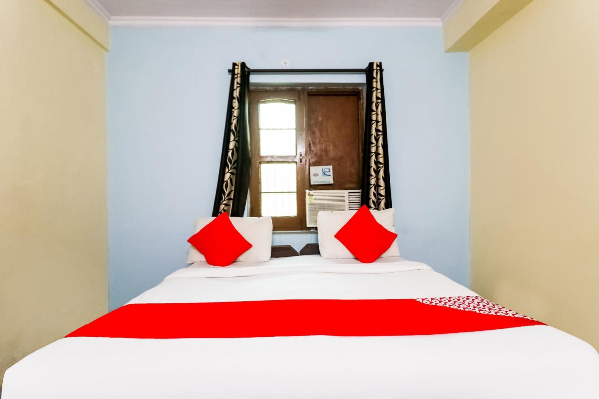 גורגאון Hotel O Maurya Residency מראה חיצוני תמונה