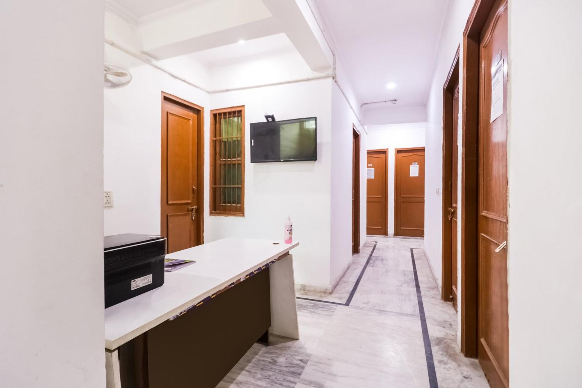 גורגאון Hotel O Maurya Residency מראה חיצוני תמונה